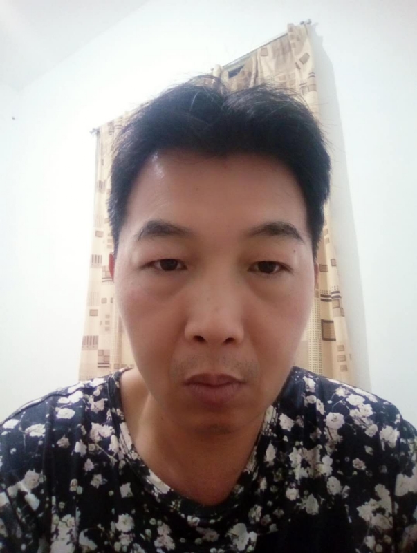 繁华哀伤的第一张照片--福州相亲服务中心