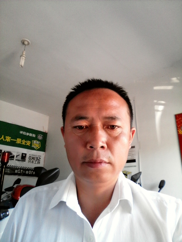 左手的第一张照片--福州相亲服务中心
