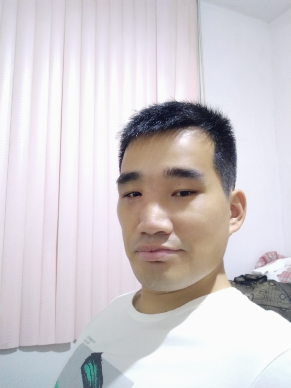大男孩的第一张照片--福州相亲服务中心