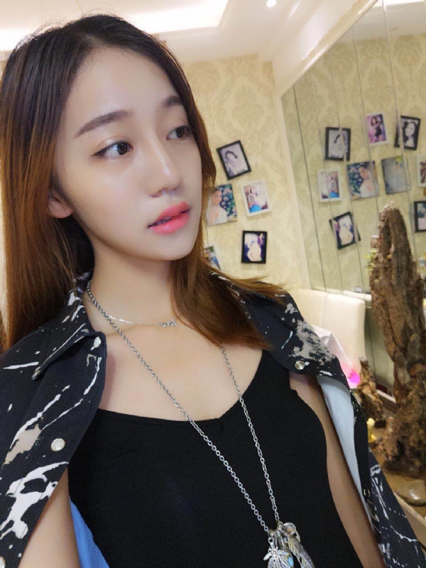 凉兮的第一张照片--福州相亲服务中心