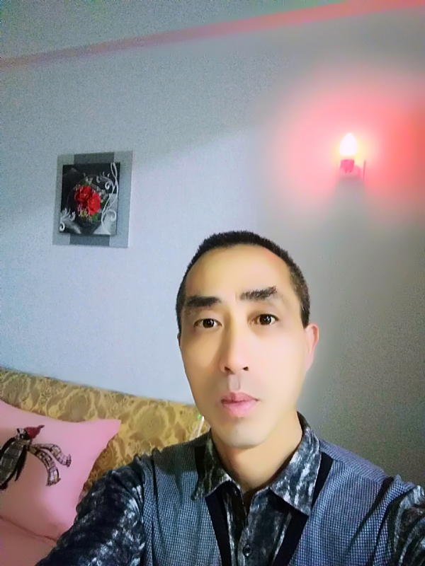 真诚的第一张照片--福州相亲服务中心