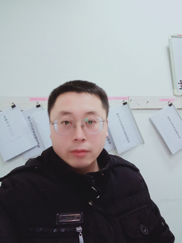 一头猪的第一张照片--福州相亲服务中心