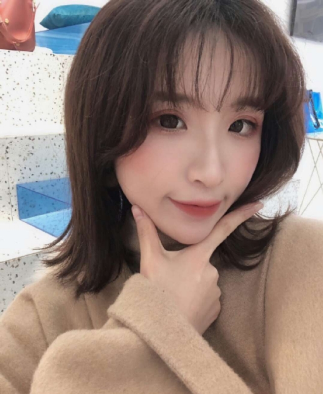 莉婷的第一张照片--福州相亲服务中心