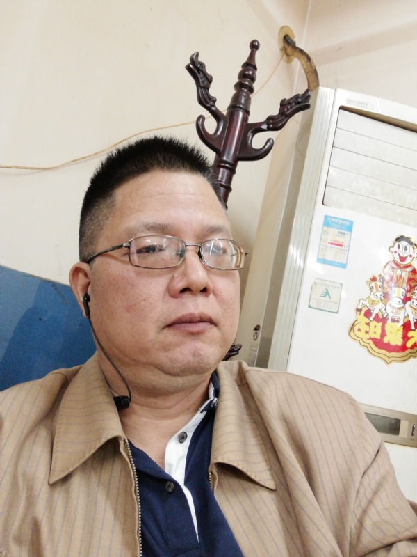一个人的第一张照片--福州相亲服务中心
