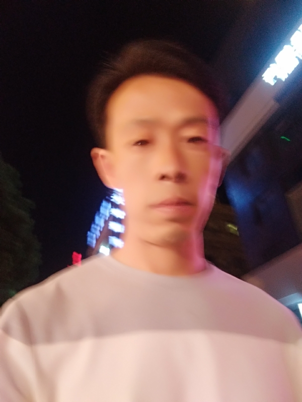 找个人来爱的第一张照片--福州相亲服务中心