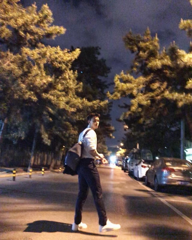 深海的第二张照片--福州相亲服务中心
