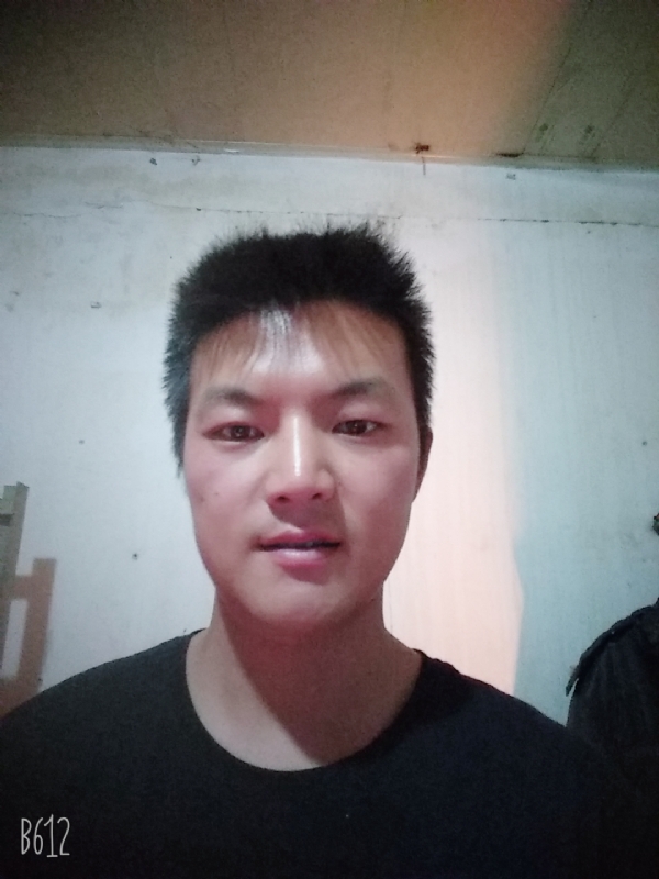 风轻云淡的第一张照片--福州相亲服务中心