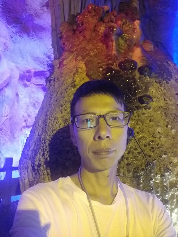 红叶的第一张照片--福州相亲服务中心