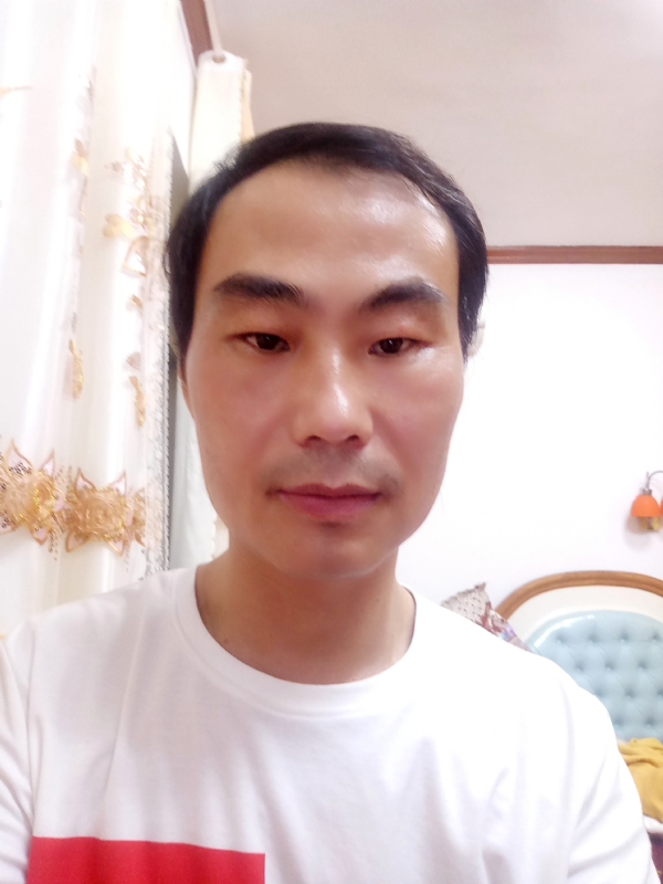 光明的第一张照片--福州相亲服务中心