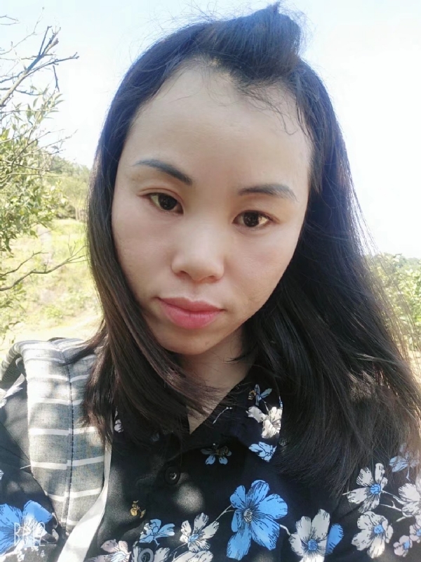 英英的第一张照片--福州相亲服务中心