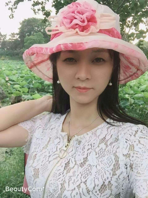 小青菜的第一张照片--福州相亲服务中心