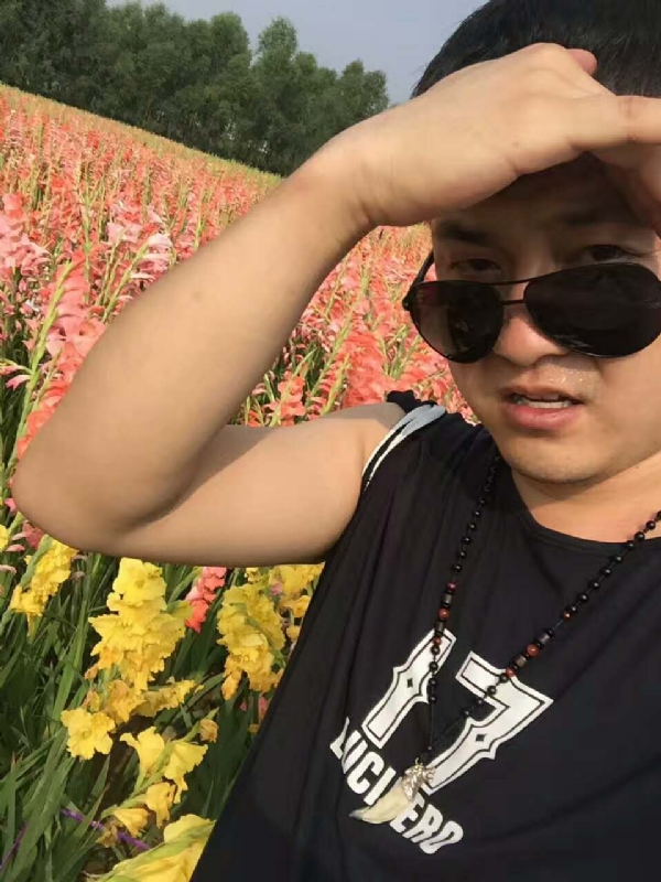 QH-蓝细胞的第一张照片--福州相亲服务中心