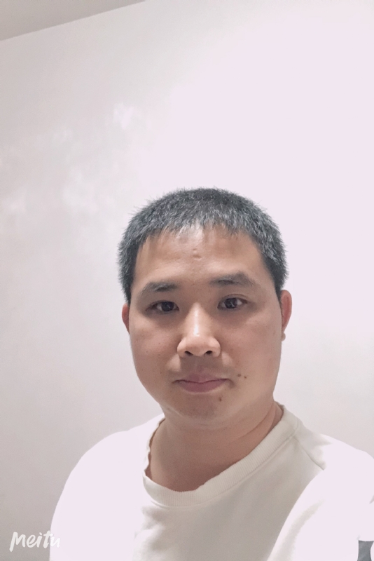 小梁的第一张照片--福州相亲服务中心