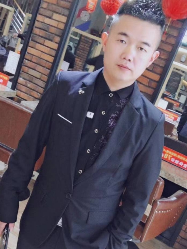 相伴到老的第一张照片--福州相亲服务中心