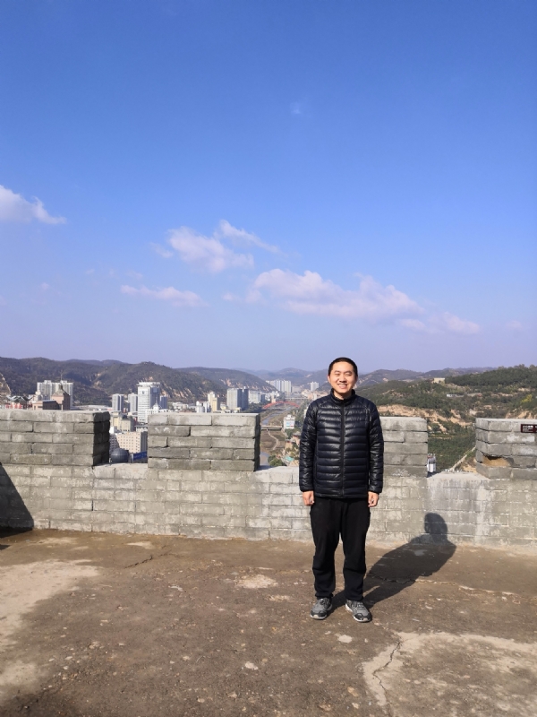 人间不值得的第一张照片--福州相亲服务中心