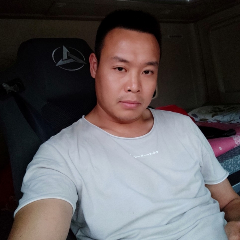 默默的第一张照片--福州相亲服务中心