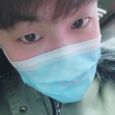 大学生的第一张照片--福州相亲服务中心