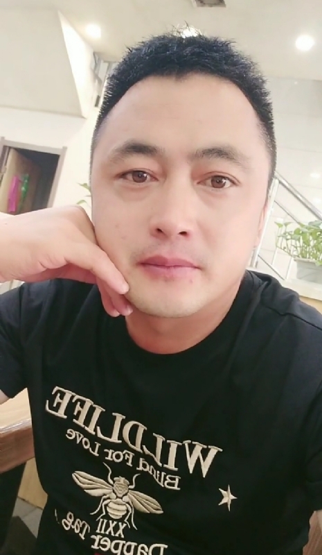 廖艾德的第一张照片--福州相亲服务中心