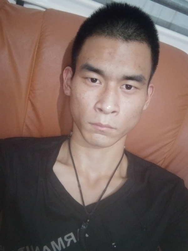 单身狗一枚的第三张照片--福州相亲服务中心