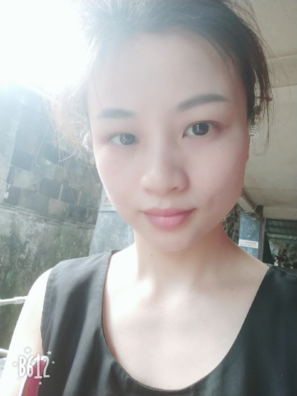 慢慢的第二张照片--福州相亲服务中心