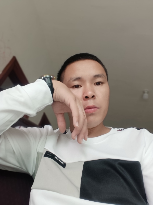 冷漠的第一张照片--福州相亲服务中心