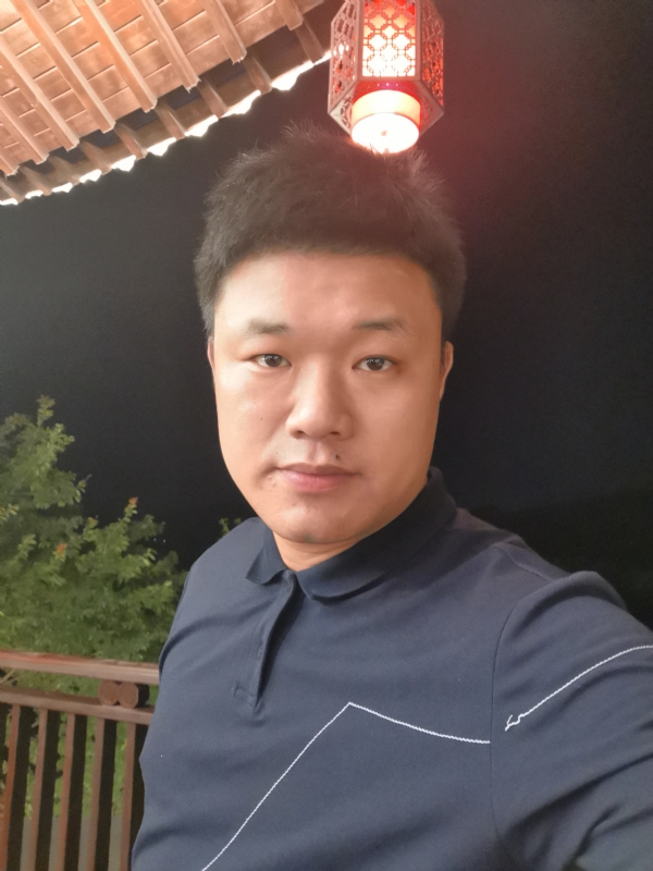 耿直boy的第一张照片--福州相亲服务中心