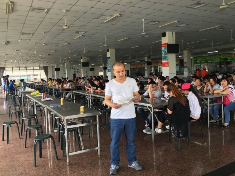 人在旅途的第二张照片--福州相亲服务中心