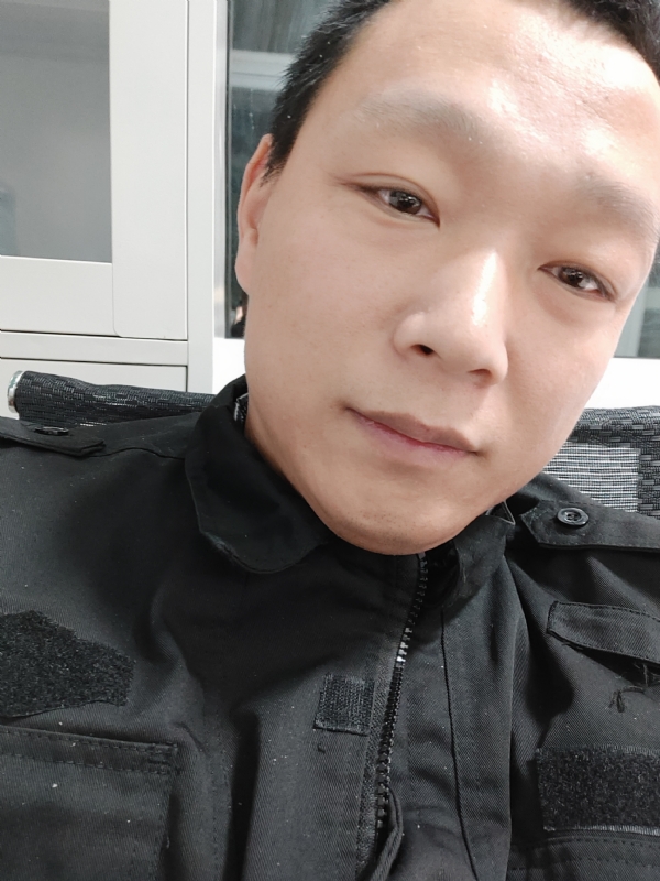 真实找人结婚的第二张照片--福州相亲服务中心