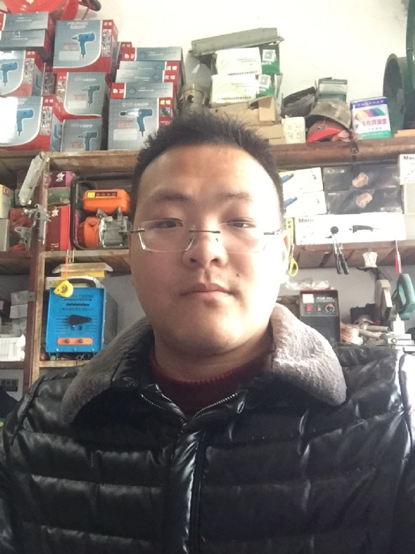鼎福的第一张照片--福州相亲服务中心