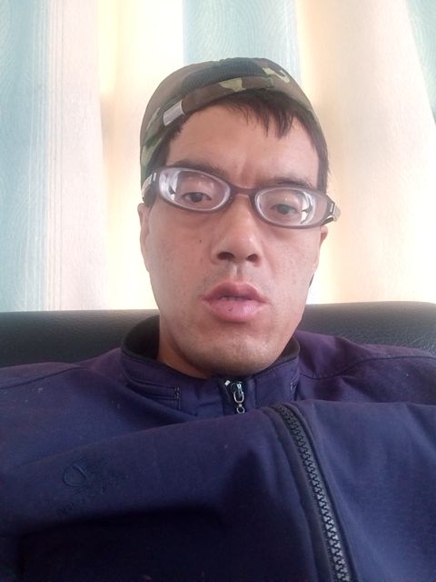 等待有缘人的第三张照片--福州相亲服务中心