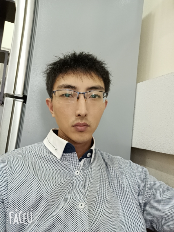 阳光大男孩的第二张照片--福州相亲服务中心