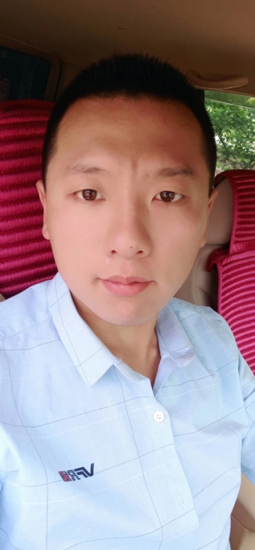 霄上的第二张照片--福州相亲服务中心