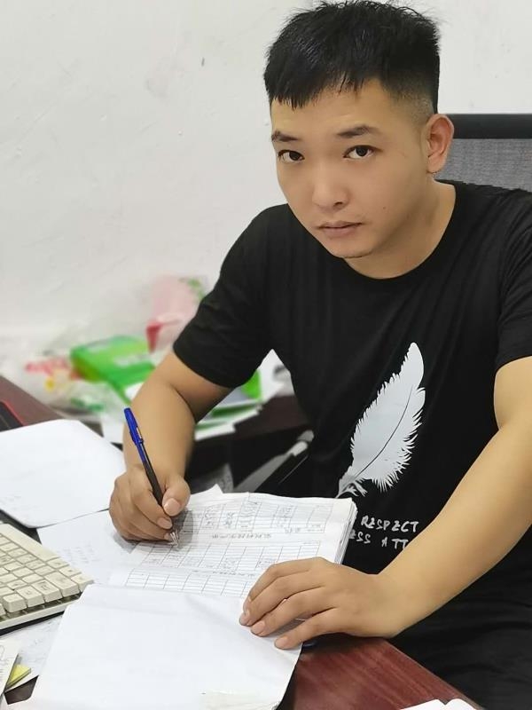 寻找另一伴的第一张照片--福州相亲服务中心
