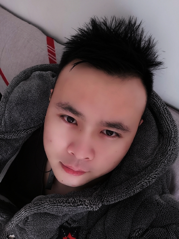 明明的第一张照片--福州相亲服务中心