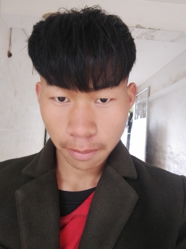少年不在少的第一张照片--福州相亲服务中心
