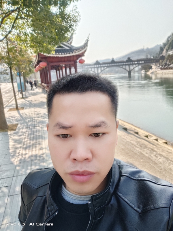 啊锦的第二张照片--福州相亲服务中心