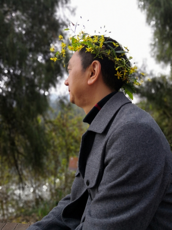 小白杨的第一张照片--福州相亲服务中心