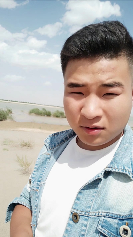 王强的第一张照片--福州相亲服务中心