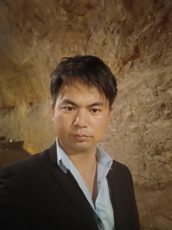 晚点的第二张照片--福州相亲服务中心