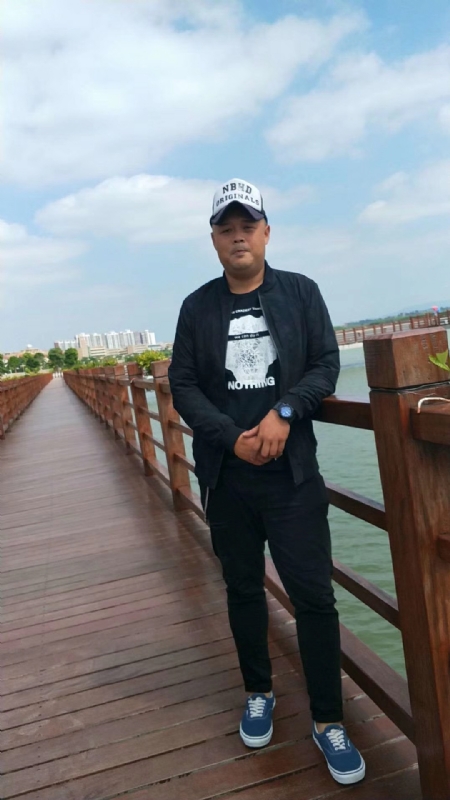 人生如戏的第二张照片--福州相亲服务中心