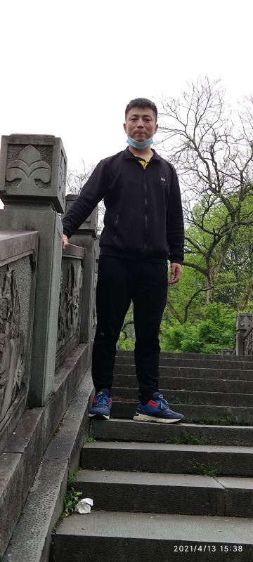 翁的第一张照片--福州相亲服务中心