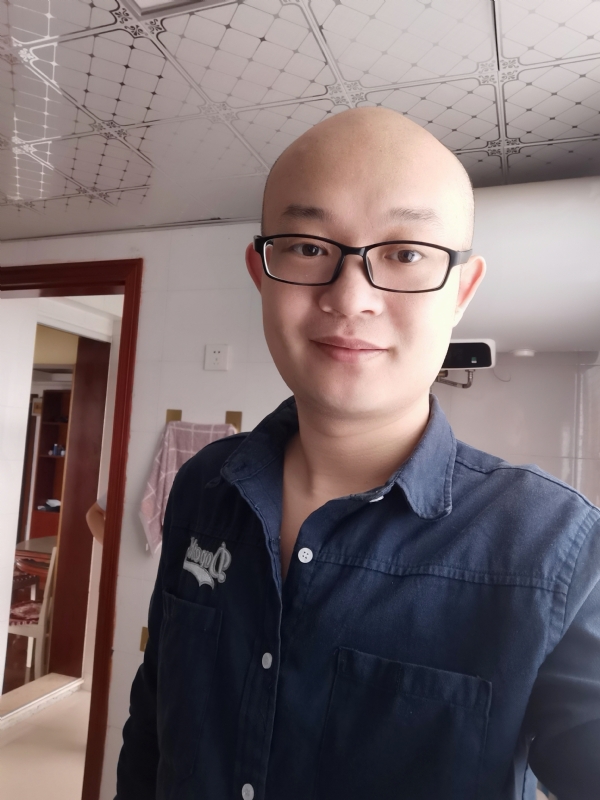 凝望远方的第一张照片--福州相亲服务中心