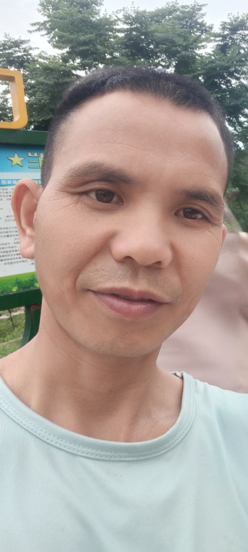 找个相爱的人结婚的第一张照片--福州相亲服务中心