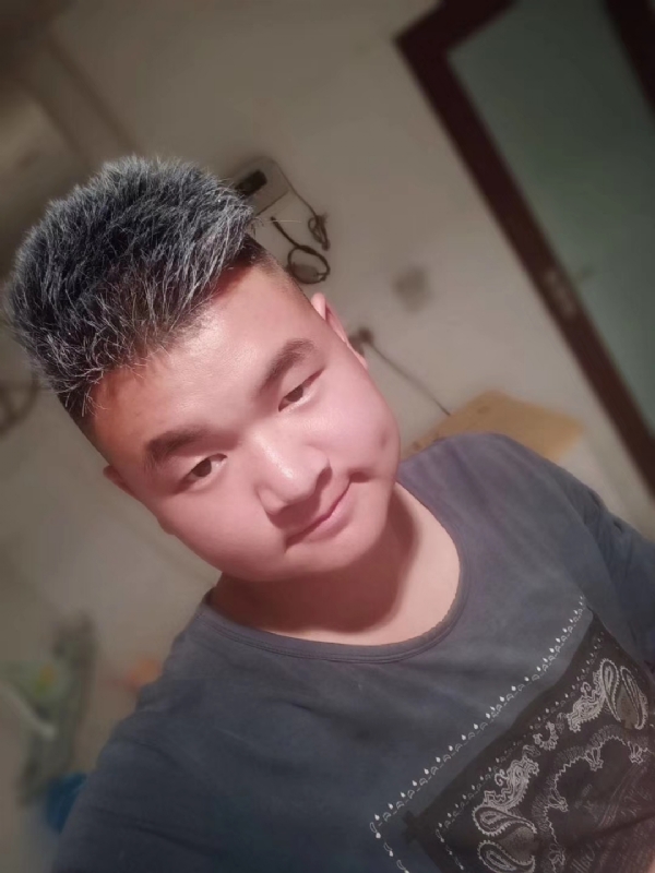 李子木的第二张照片--福州相亲服务中心