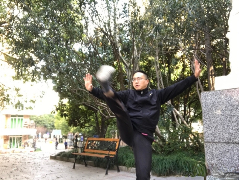 自故深情好受伤的第三张照片--福州相亲服务中心