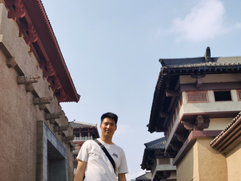 咸鱼不闲的第二张照片--福州相亲服务中心