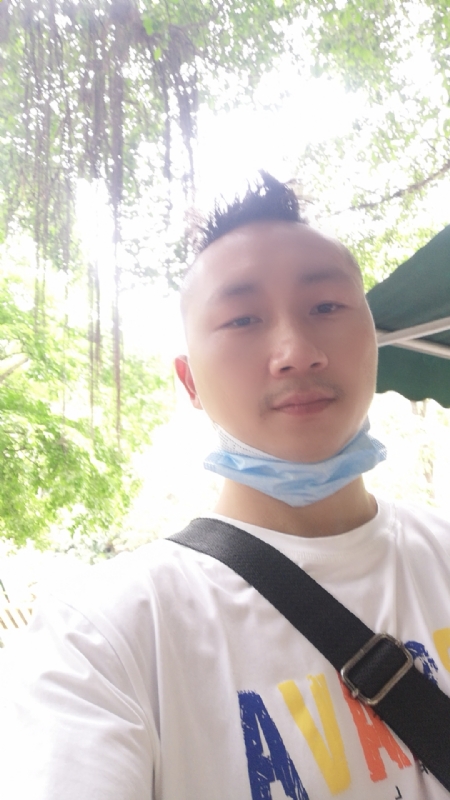 守望幸福的第一张照片--福州相亲服务中心