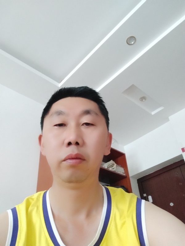 写尽半生纸上酸的第一张照片--福州相亲服务中心