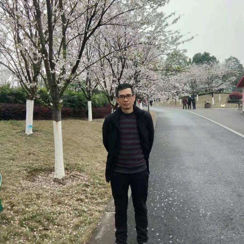 痴心爱人的第一张照片--福州相亲服务中心