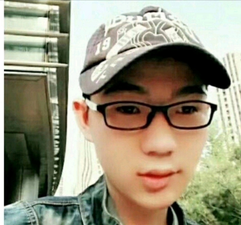 小霪虫的第三张照片--福州相亲服务中心